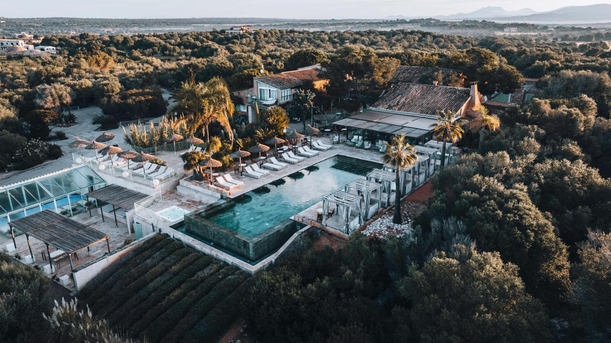 Rural Es Turó Casa de Campo *